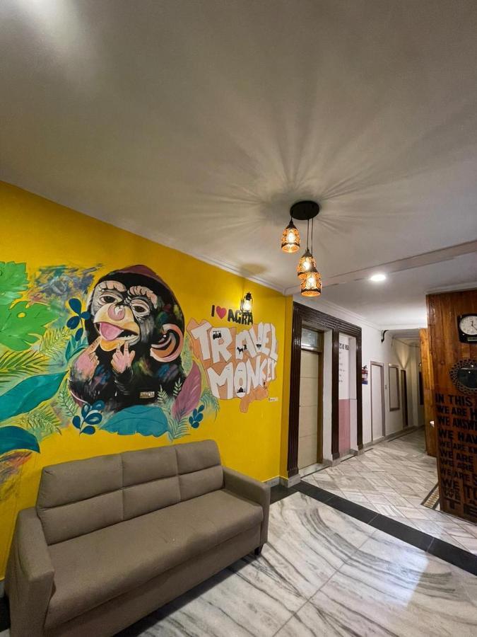 Travel Monkey Hostel Agra  Exterior foto