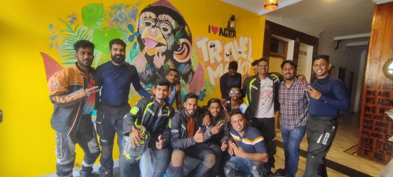 Travel Monkey Hostel Agra  Exterior foto